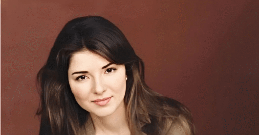 Kristine Saryan Background